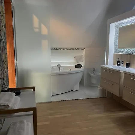 Boutique Guest House Liepaja Exterior photo
